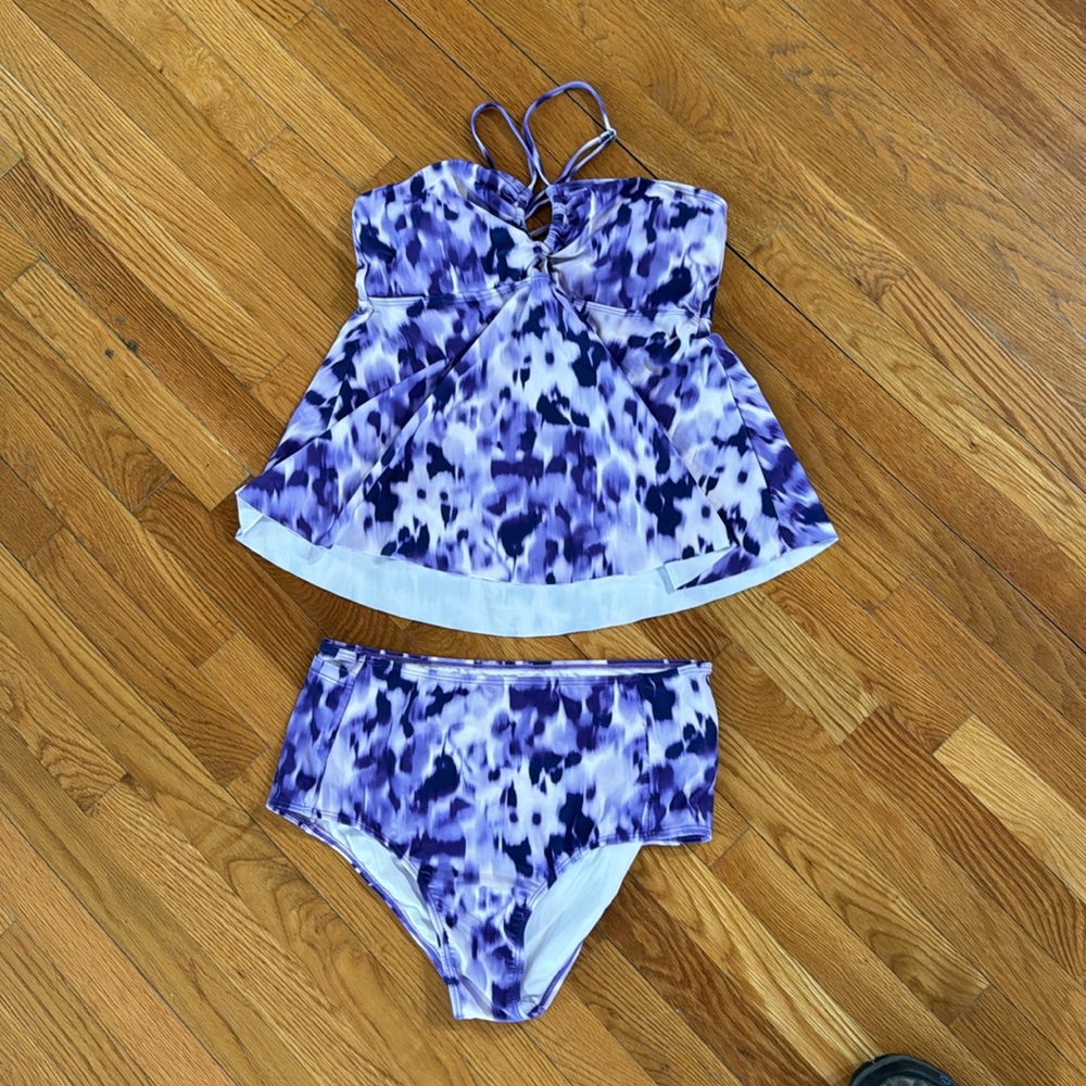 Purple and White Flower 2 Piece Tankini set